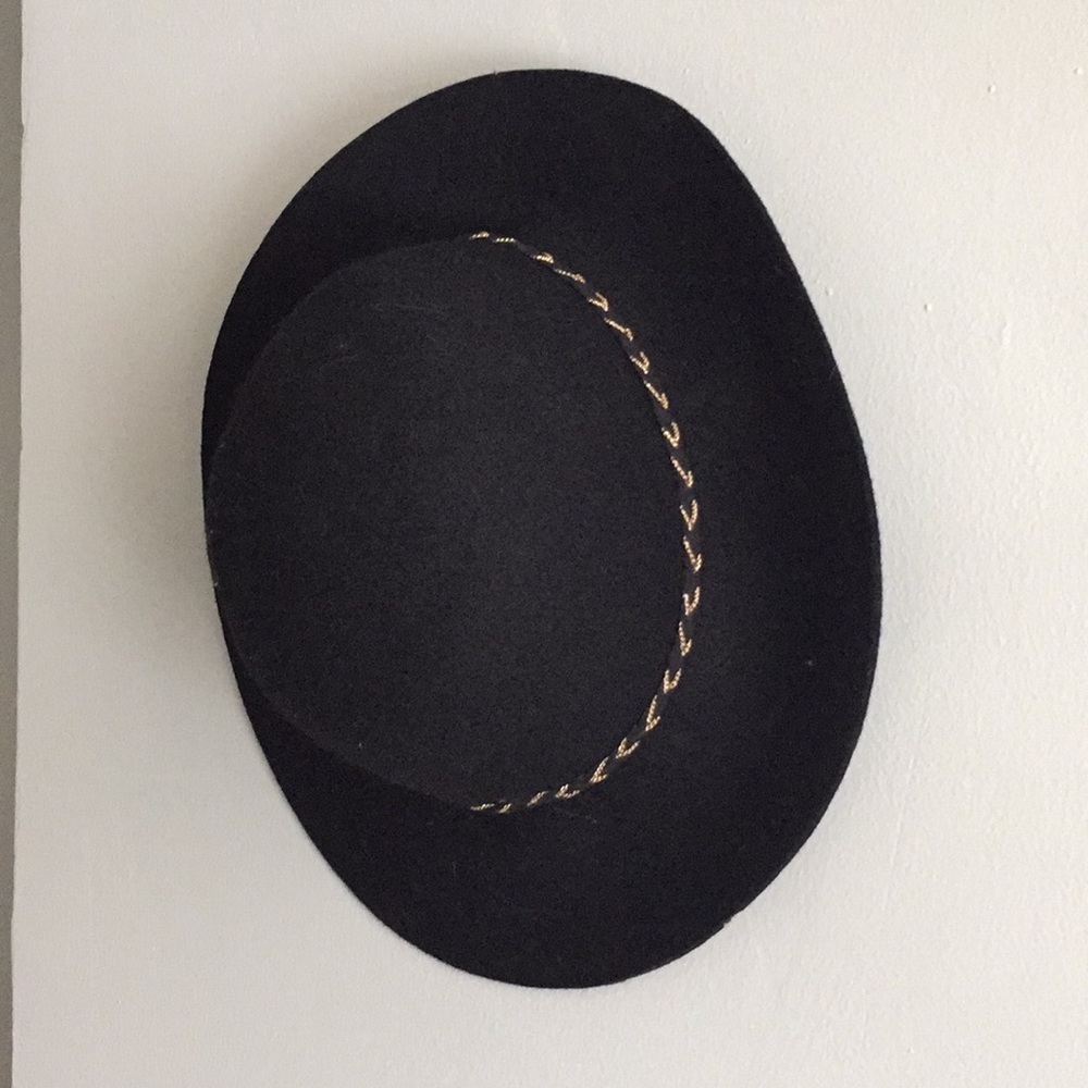 Wool Felted hat with braid